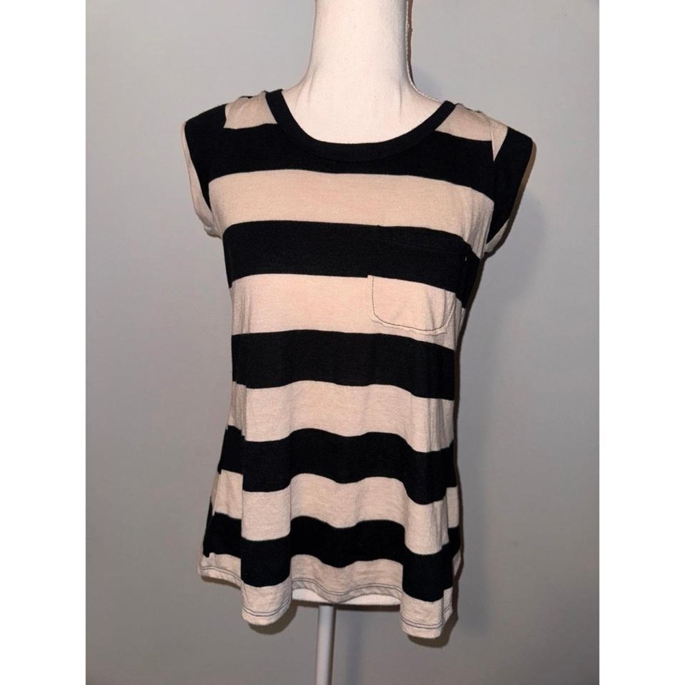 Coolwear Women's Beige‎ and Black Open Back Top